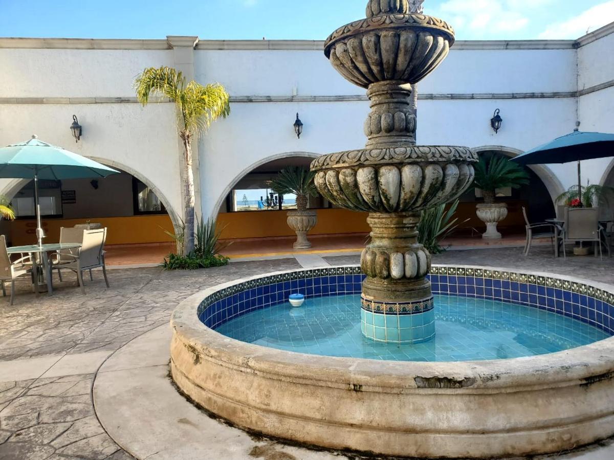Hotel Mision Santa Maria San Quintin Esterno foto