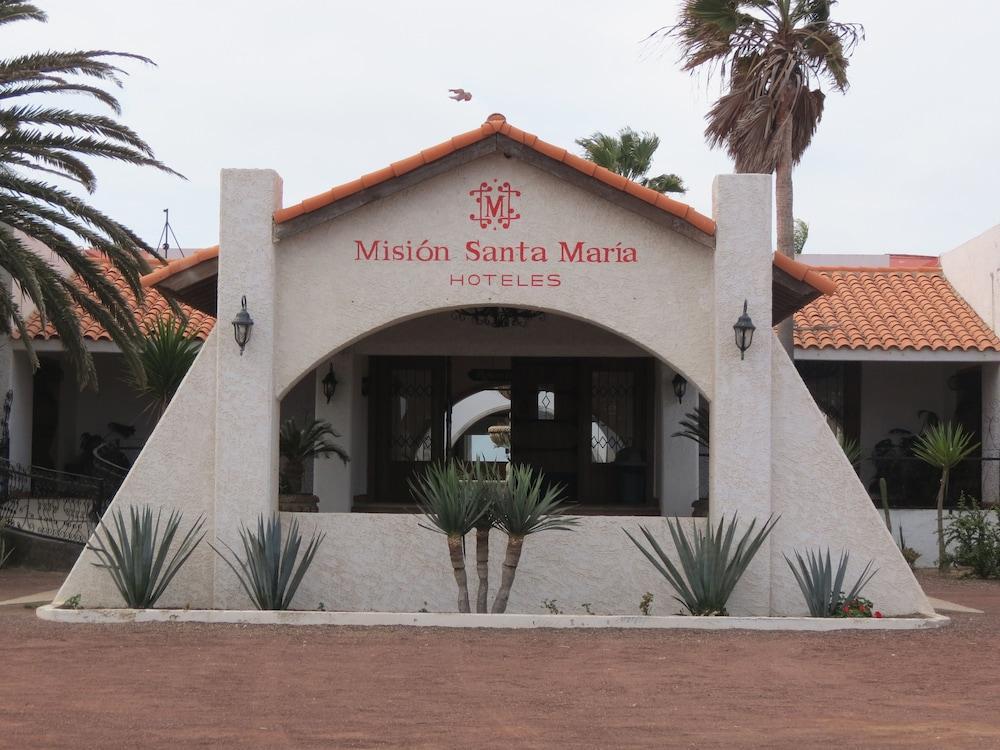 Hotel Mision Santa Maria San Quintin Esterno foto